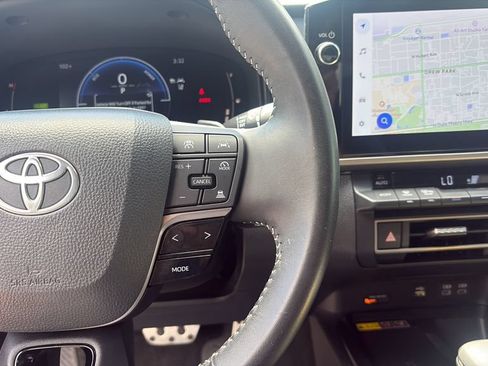 Used 2026 Toyota Camry SE w/ Multimedia Upgrade Package FWD image 22
