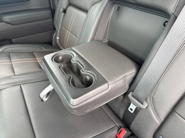 Certified 2022 Chevrolet Silverado 1500 High Country w/ Z71 Off-Road Package AWD/4WD image 32