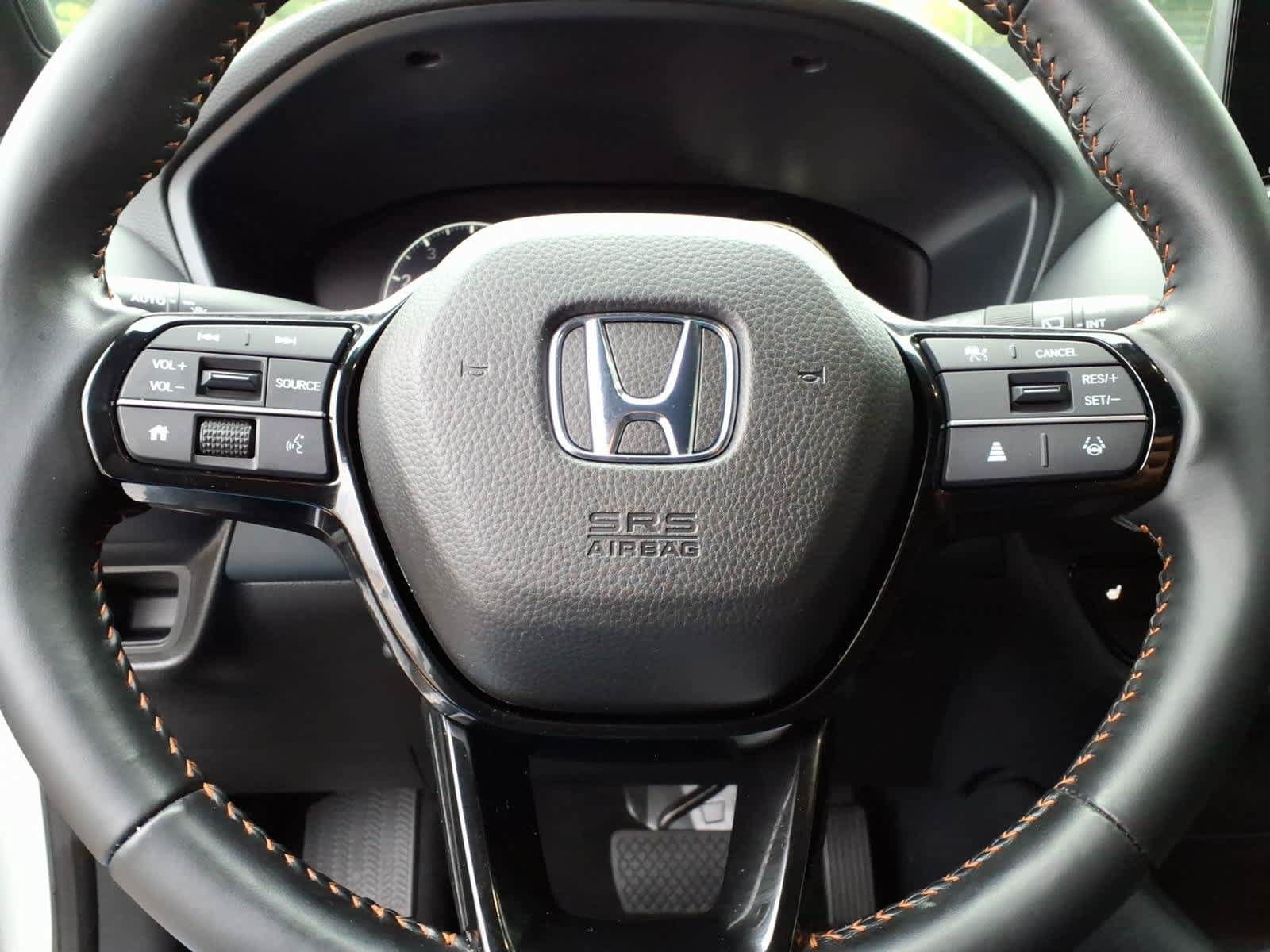 Used 2025 Honda HR-V Sport image 16