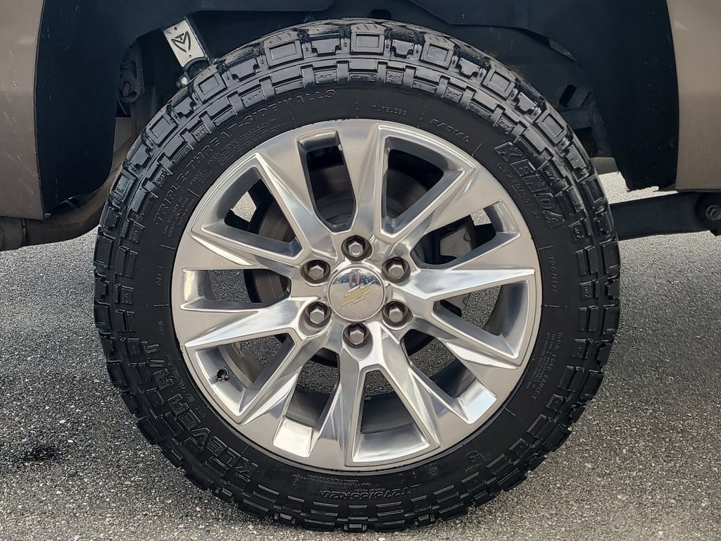 Used 2016 Chevrolet Tahoe LS RWD image 6