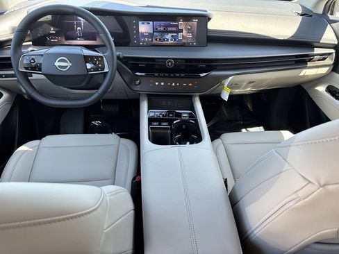 New 2025 Nissan Murano SV image 12