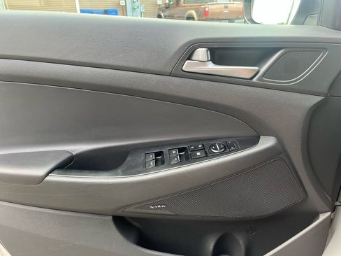 Used 2017 Hyundai Tucson Limited w/ Cargo Package AWD/4WD image 18