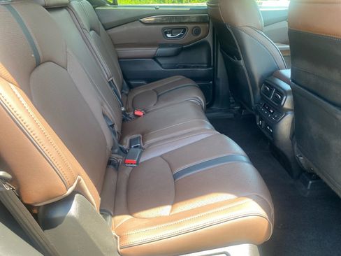 Certified 2023 Honda Pilot Elite image 33