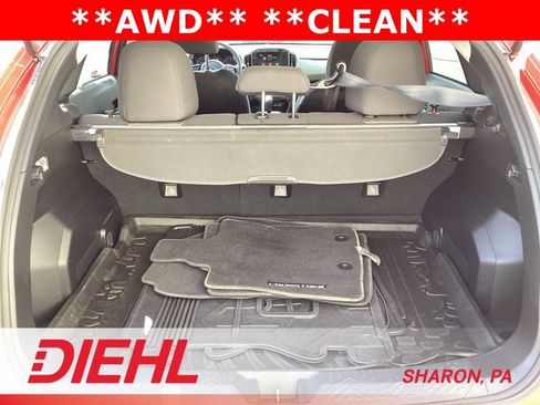 Used 2024 Subaru Crosstrek 2.0i Premium image 12