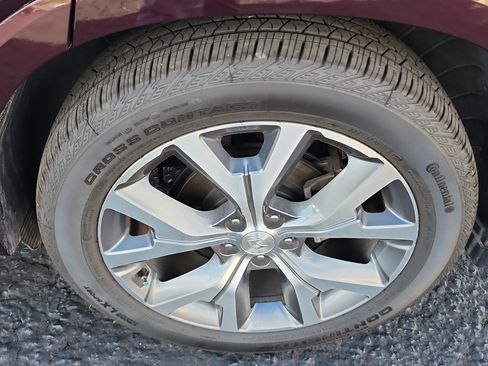 Used 2022 Hyundai Palisade Limited FWD image 11