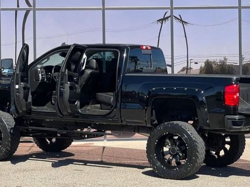 Used 2015 Chevrolet Silverado 2500 LTZ w/ Duramax Plus Package image 7