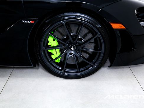 New 2026 McLaren 750S Spider RWD image 28