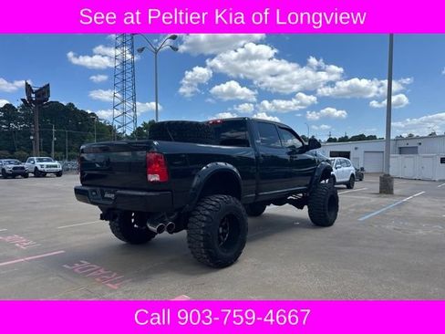 Used 2016 RAM 2500 Big Horn w/ Black Appearance Group AWD/4WD image 5