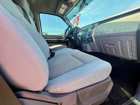 Used 2015 Ford F250 XLT w/ XLT Value Package AWD/4WD image 15