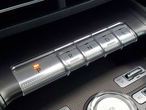 New 2026 Lincoln Nautilus Premier w/ Equipment Group 102A image 23