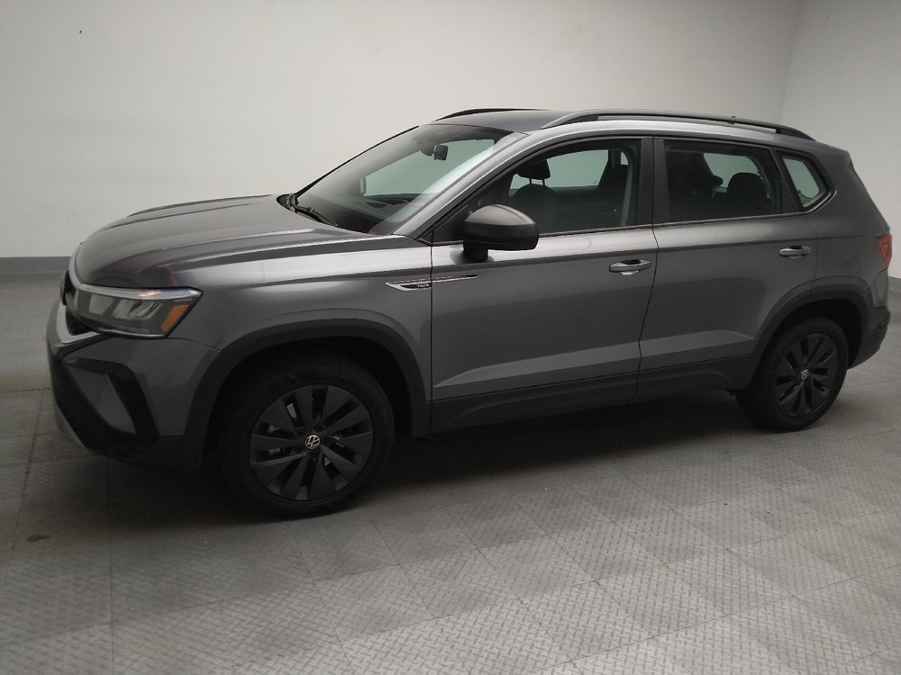 Used 2022 Volkswagen Taos S FWD image 2
