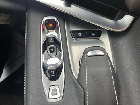 Used 2024 Chevrolet Corvette Stingray Preferred Cpe RWD image 22