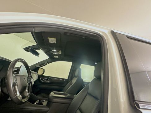 Used 2021 Chevrolet Tahoe Z71 w/ Z71 Signature Package image 26