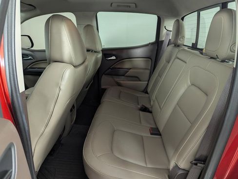 Used 2016 GMC Canyon SLT w/ Driver Alert Package image 16