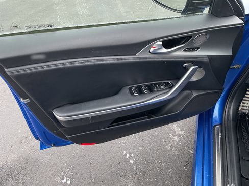 Used 2020 Kia Stinger GT2 image 11