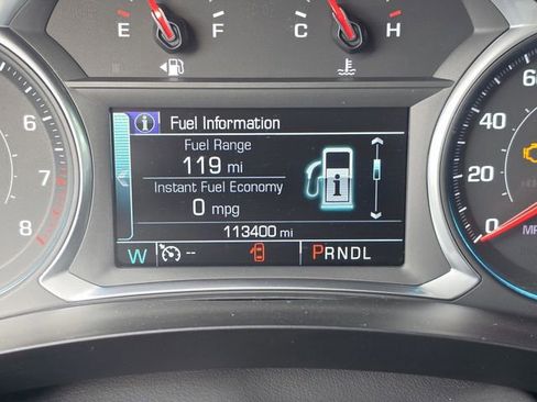 Used 2019 Chevrolet Traverse LT FWD image 36