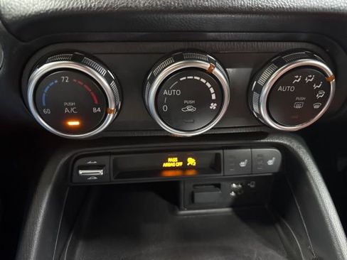 Used 2022 MAZDA MX-5 Miata RF Grand Touring RWD image 18