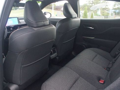 Used 2023 Toyota Crown AWD/4WD image 15