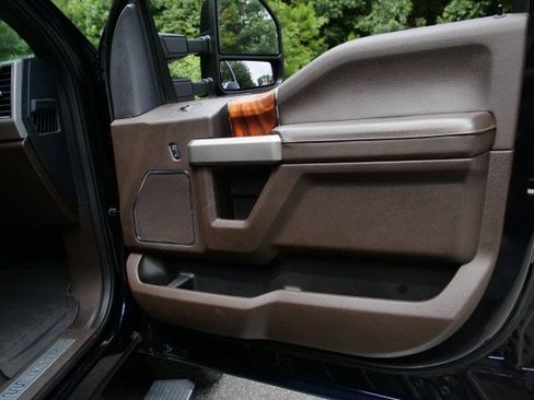 Used 2022 Ford F250 King Ranch w/ King Ranch Ultimate Package AWD/4WD image 45
