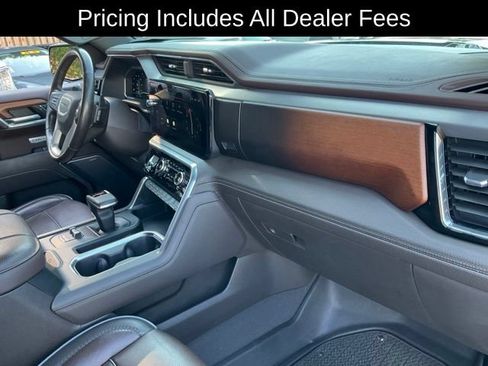 Used 2023 GMC Sierra 1500 Denali AWD/4WD image 23
