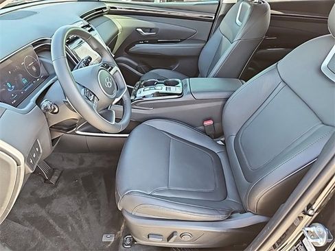 Used 2024 Hyundai Tucson Limited image 11