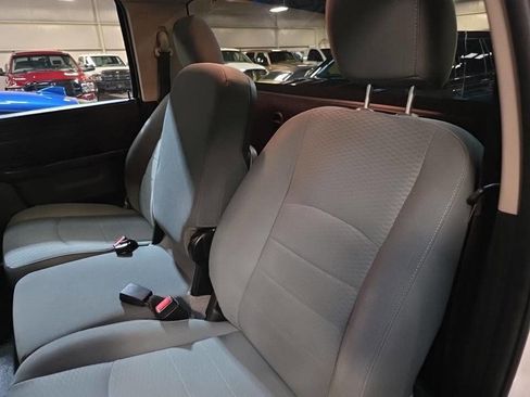 Used 2018 RAM 5500 Tradesman image 16