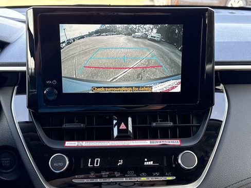 Used 2026 Toyota Corolla Cross LE image 23