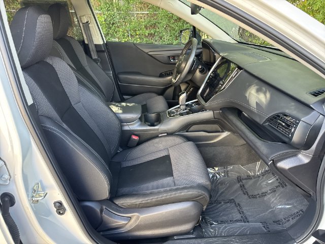 Used 2024 Subaru Outback Premium AWD/4WD image 10