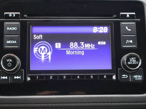 Used 2020 Honda HR-V LX image 16