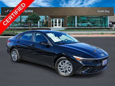 Certified 2024 Hyundai Elantra SEL FWD image 1