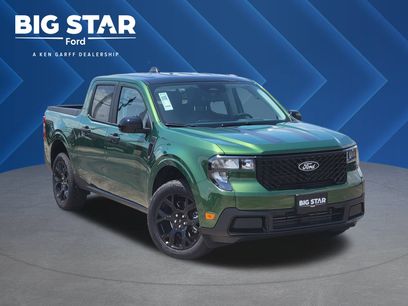New 2025 Ford Maverick XLT w/ Black Appearance Package