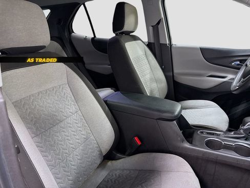 Used 2022 Chevrolet Equinox LS w/ LS Convenience Package FWD image 27