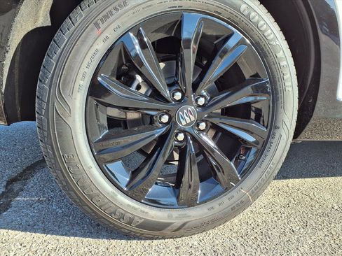 New 2026 Buick Envista Sport Touring w/ Advanced Safety Package image 25