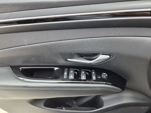 Used 2024 Hyundai Tucson Limited AWD/4WD image 23