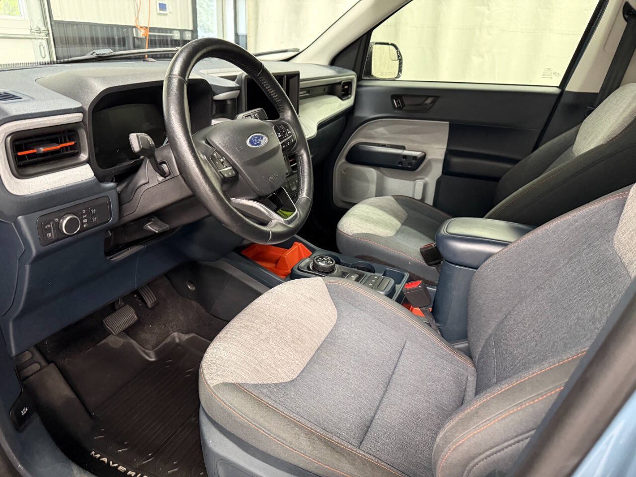Used 2022 Ford Maverick XLT w/ XLT Luxury Package FWD image 8