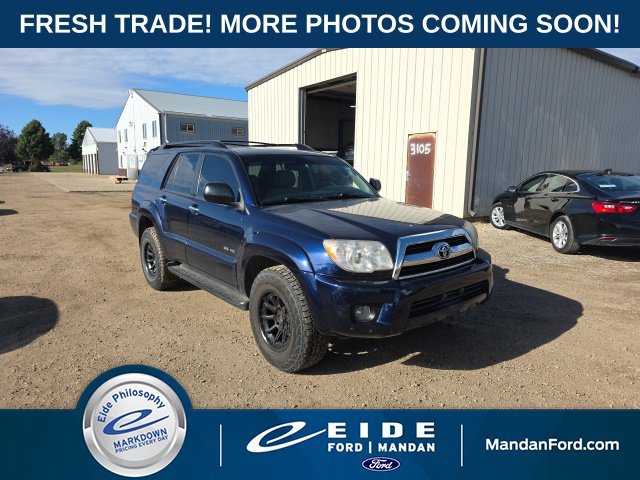 Used 2007 Toyota 4Runner SR5 AWD/4WD image 1