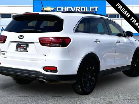 Used 2019 Kia Sorento S image 5