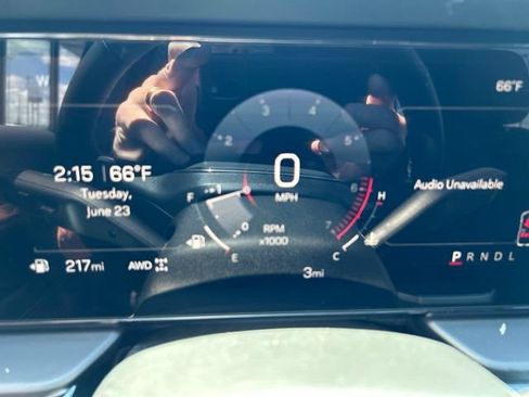 New 2026 GMC Terrain Elevation w/ Elevation Premium Package AWD/4WD image 9