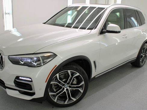 Used 2020 BMW X5 sDrive40i w/ Luxury Seating Package RWD image 12