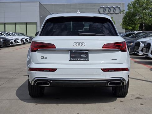 Certified 2024 Audi Q5 e Premium Plus w/ Premium Plus Package AWD/4WD image 9