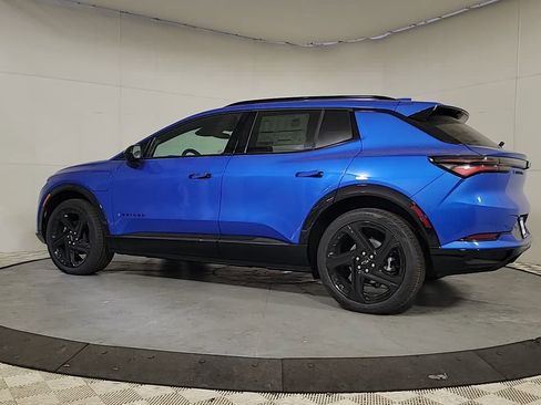 New 2025 Chevrolet Equinox EV RS image 7