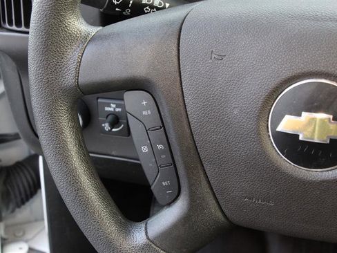 Used 2024 Chevrolet Express 3500 w/ Power Convenience Package image 18