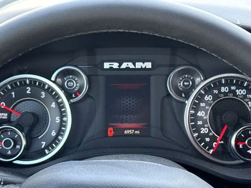 Used 2025 RAM 1500 Lone Star image 20