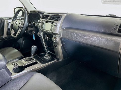 Used 2014 Toyota 4Runner SR5 w/ Upgrade Package image 28