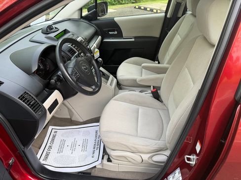 Used 2010 MAZDA MAZDA5 Touring FWD image 13