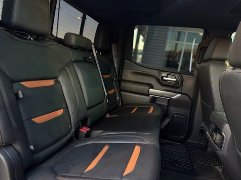 Used 2019 GMC Sierra 1500 AT4 w/ AT4 Premium Package image 15