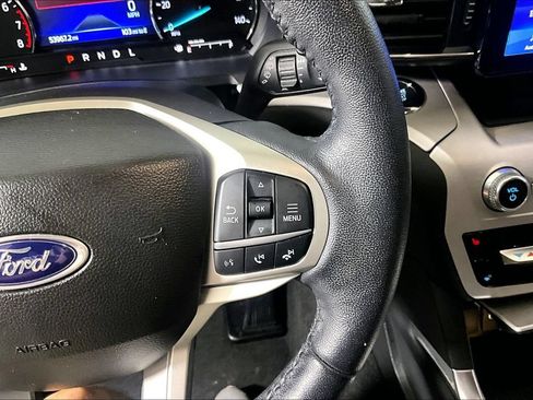 Certified 2023 Ford Explorer XLT w/ Equipment Group 202A RWD image 15
