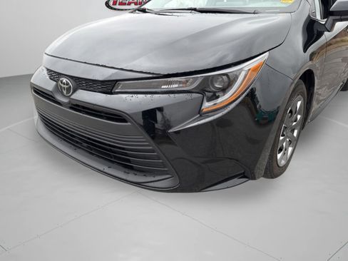 Used 2024 Toyota Corolla LE image 33
