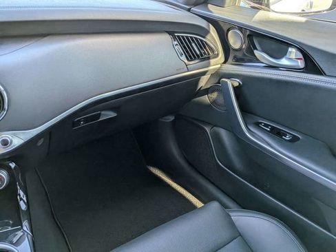 Used 2020 Kia Stinger GT-Line w/ Sun & Sound Package RWD image 15