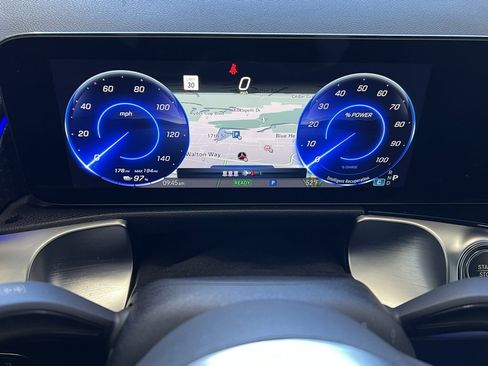 Certified 2024 Mercedes-Benz EQB 300 4MATIC image 22